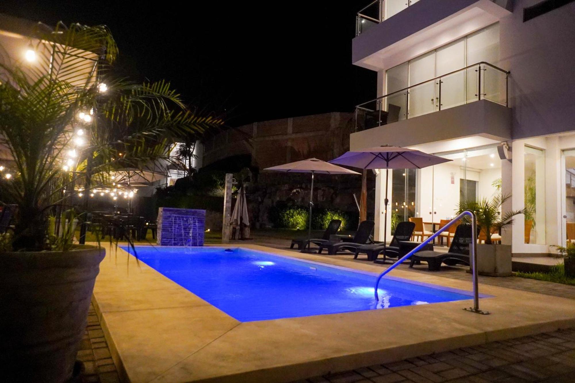Silver Inn Hotel Cerro Azul Exterior photo