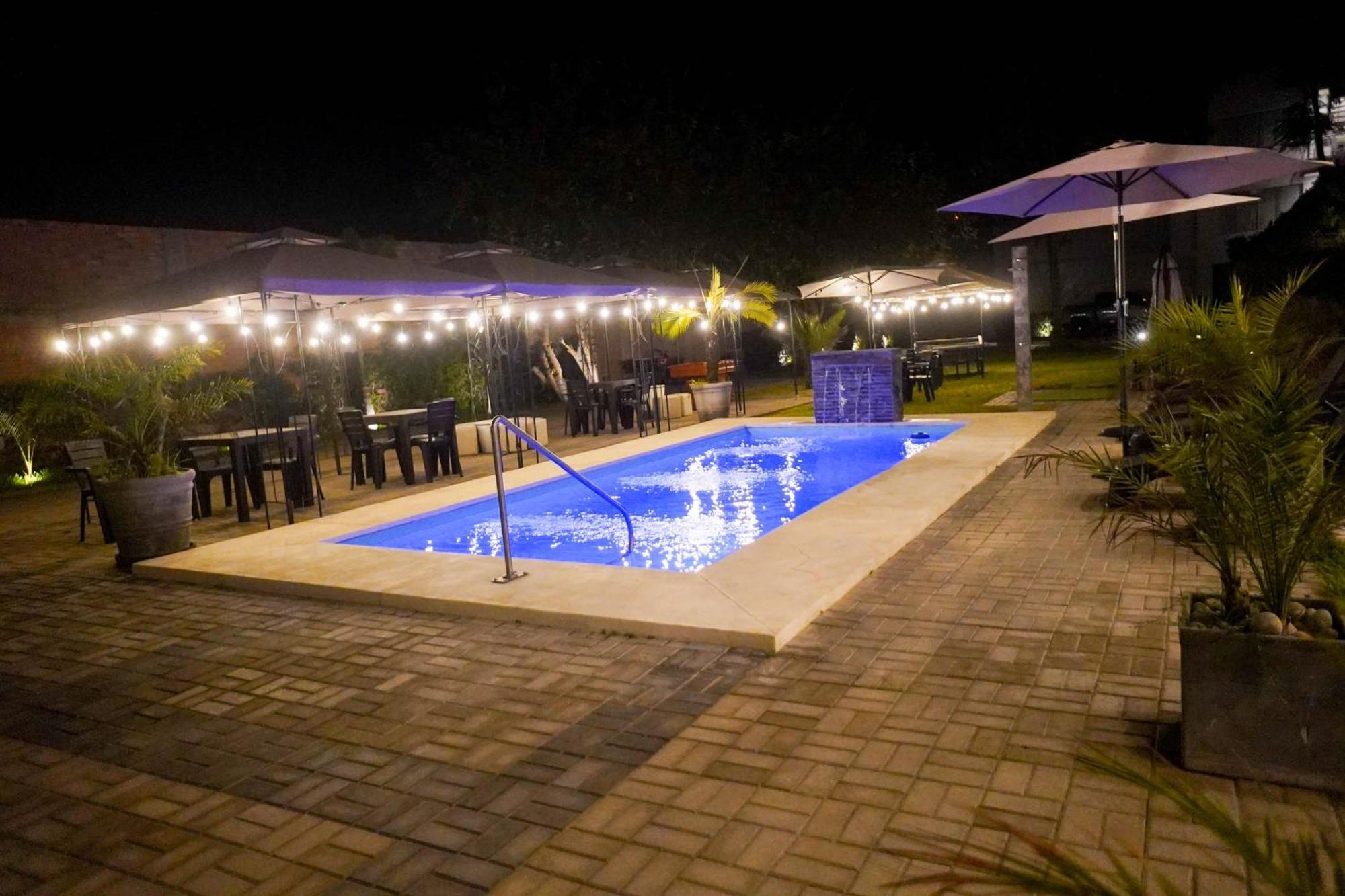 Silver Inn Hotel Cerro Azul Exterior photo